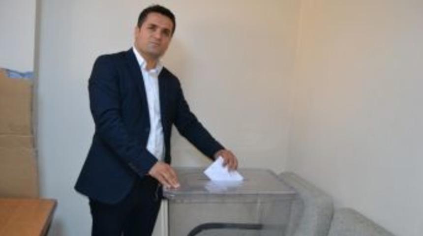 Esob Se&ccedil;imini Talat Kara Kazandı&rlm;