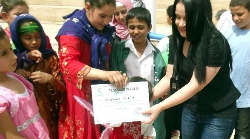 Şanlıurfa'da &Ccedil;ocuklar, Sigarayı 4 Dilde Yargıladı