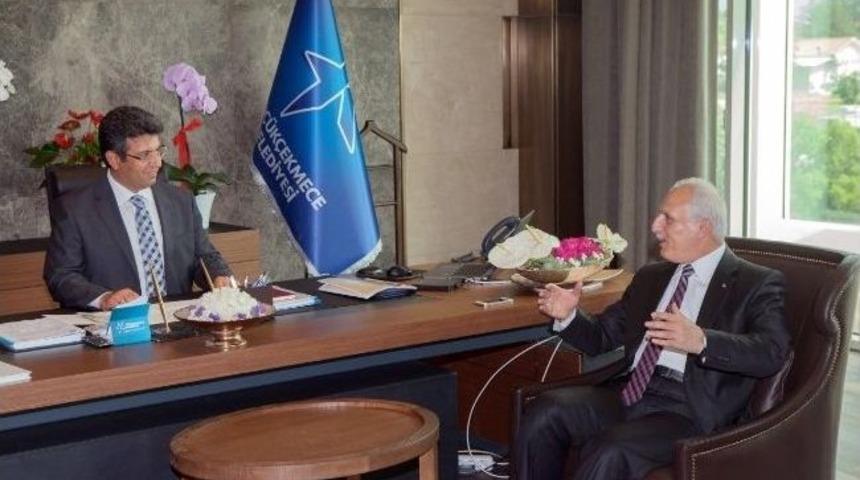 Vali Avni Mutlu&rsquo;dan Başkan Karadeniz&rsquo;e Ziyaret