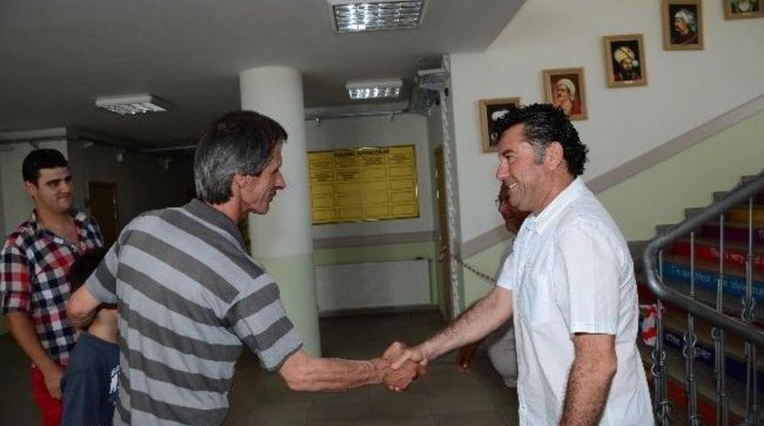 Başkan Kocadon, G&uuml;mbet İ&ccedil;in Oy Kullandı