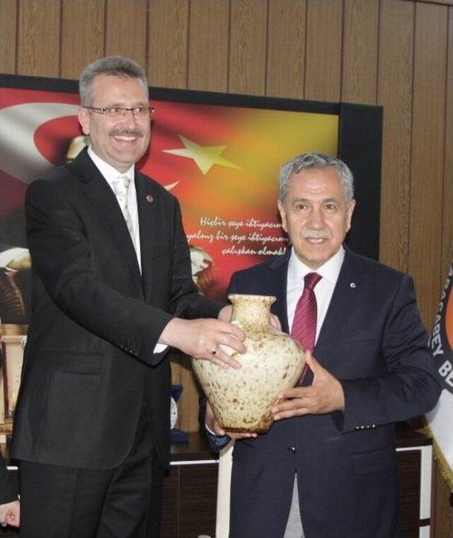 Arın&ccedil; tan Karacabey Ve Mustafakemalpaşa Belediye Başkanlarına Hayırlı Olsun Ziyareti 1