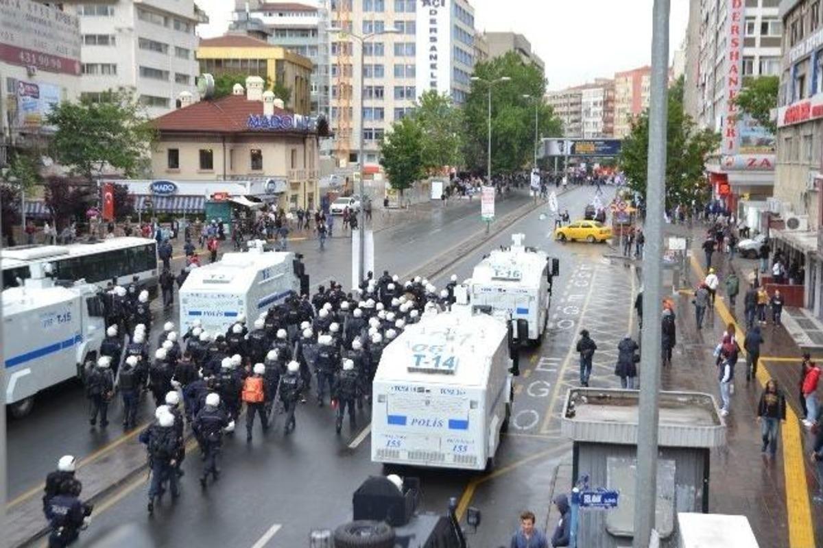 Kızılay'da Polis M&uuml;dahalesi