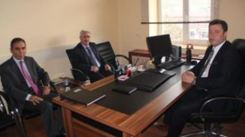 Defterdar &Ccedil;ıldır Mal M&uuml;d&uuml;rl&uuml;ğ&uuml;n&uuml; Ziyaret Etti