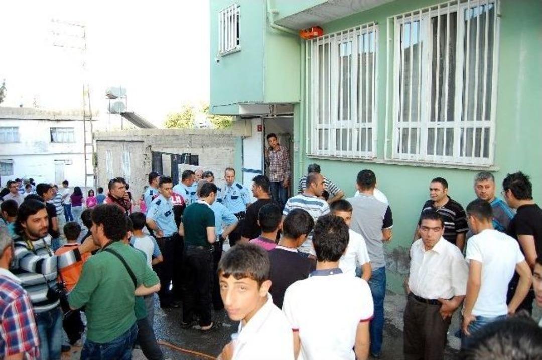 Yangında T&uuml;p Patladı: 2 Yaralı