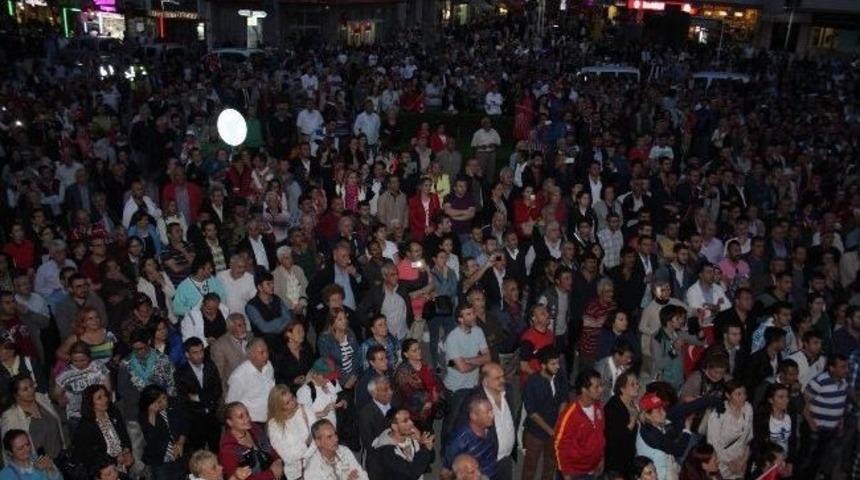 İnce Ve Salman Yalovalıları Selamladı