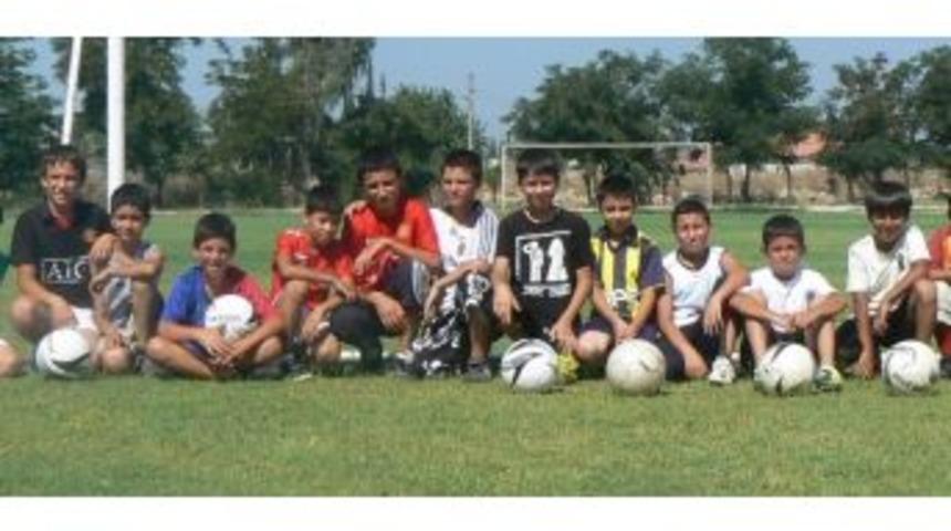 İncirliova Belediyespor&rsquo;un Yaz Okulları Başlıyor