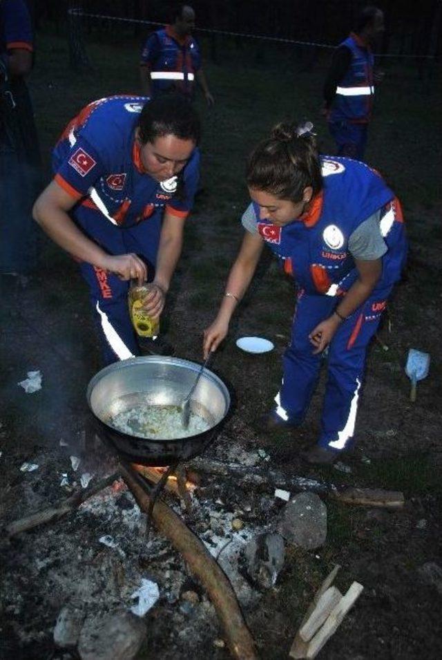 Umke Ekipleri Borabay G&ouml;l&uuml;&rsquo;nde Kamp Yaptı 3