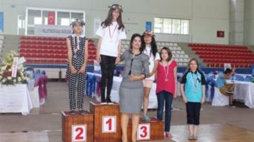 Tekirdağlı İrem Satran&ccedil; Şampiyonasında T&uuml;rkiye Birincisi Oldu