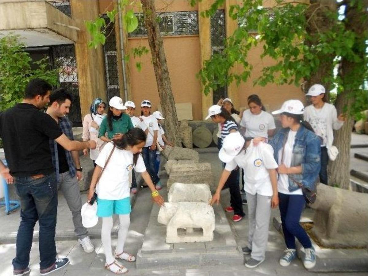Tegv&rsquo;li &Ccedil;ocuklar M&uuml;zeyi Gezdi