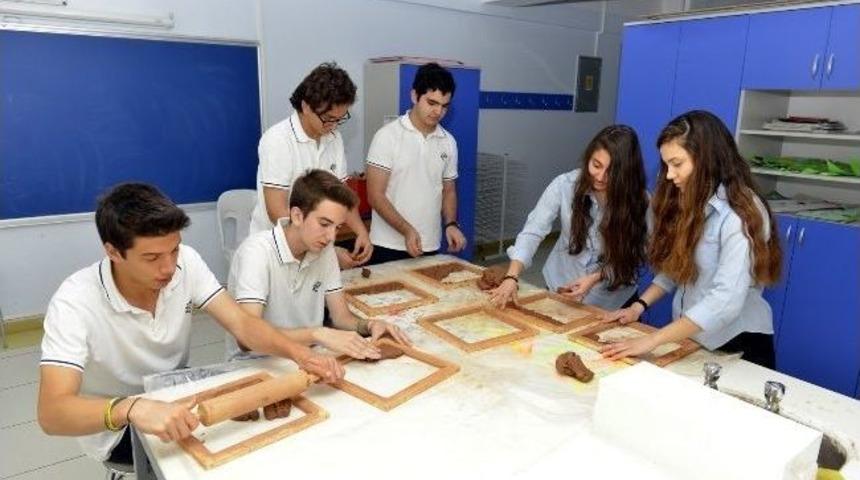 İzban & &Ccedil;akabey Renklerde Buluşuyor