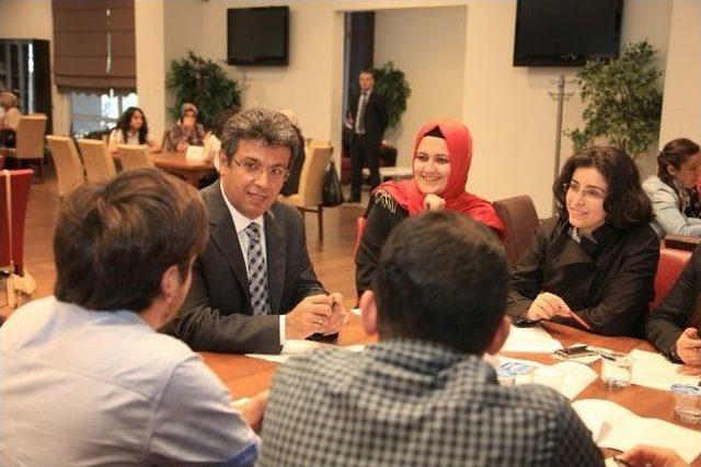 K&uuml;&ccedil;&uuml;k&ccedil;ekmece Bilgi Evleri Z&uuml;mre Toplantısı Ger&ccedil;ekleştirildi 1