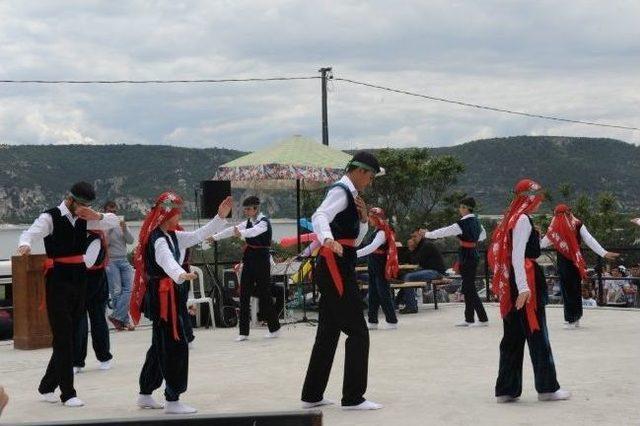 Pir Ahmet Efendi Anıldı 2