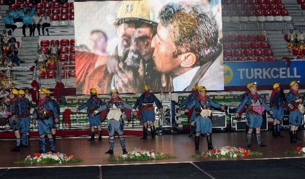Anadolu&rsquo;nun Renkleri Karşıyaka&rsquo;da Buluştu