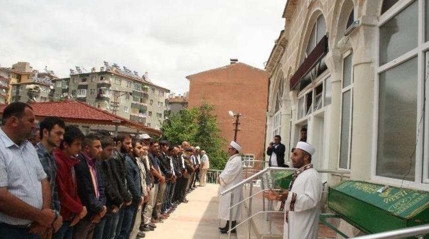 Baba İle Oğlu Son Yolculuğuna Uğurlandı