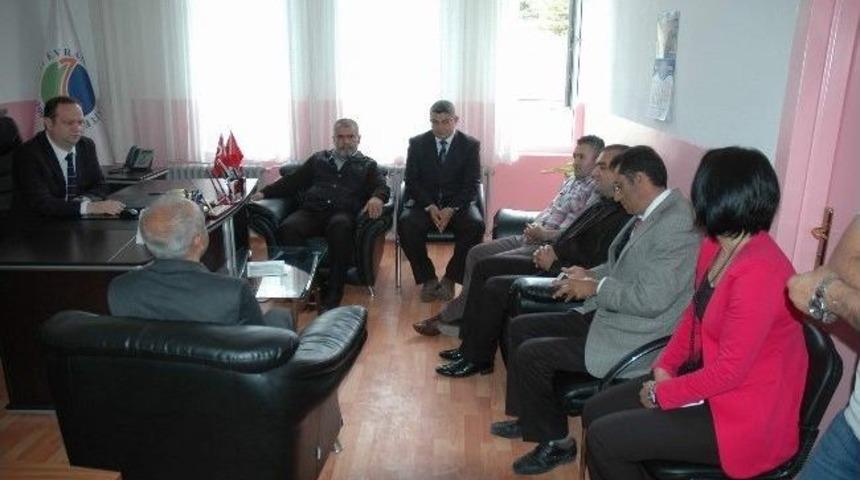 &Ccedil;i&ccedil;ekdağı Myo&rsquo;da Devir Teslim T&ouml;reni Yapıldı