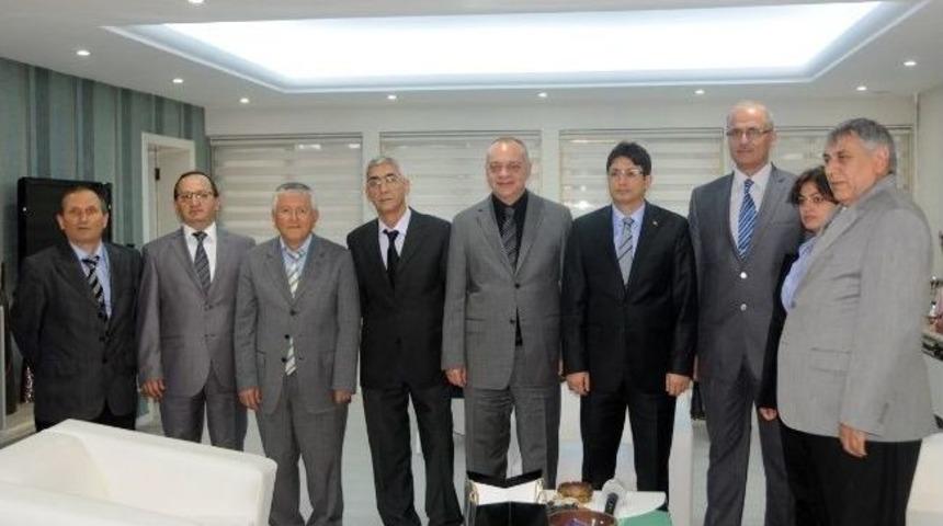 Defterdarlıktan Başkan Erg&uuml;n&rsquo;e Tebrik Ziyareti