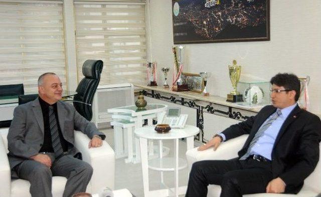 Defterdarlıktan Başkan Erg&uuml;n&rsquo;e Tebrik Ziyareti 1