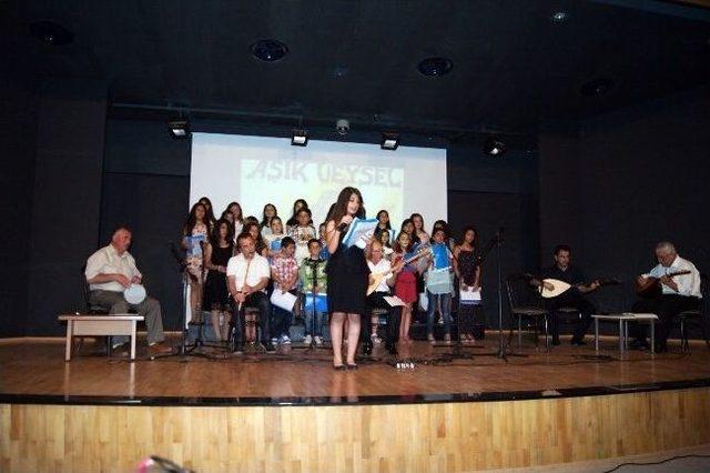 Efeler Ortaokulu &Ouml;ğrencilerinden Halk M&uuml;ziği Dinletisi 1