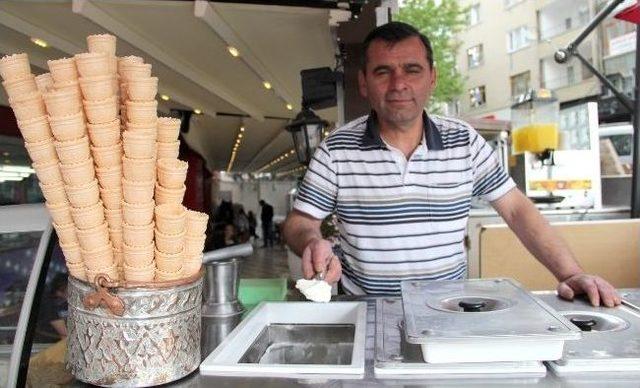 (özel Haber) Kaya Tuzundan Yapılan Dondurma Yok Satıyor