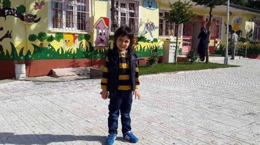 Suşehri&rsquo;nde Anaokulu Duvarları Boyandı