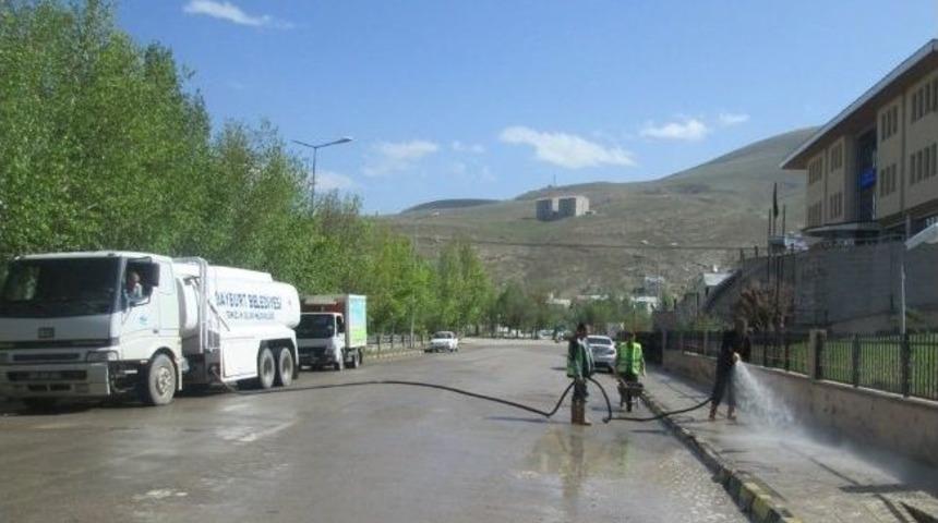 Temizlik Seferberliği Devam Ediyor