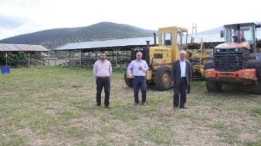 Antalya B&uuml;y&uuml;kşehir Belediyesinden &Ccedil;omaklı&rsquo;ya Yol Ve Asfalt Şantiyesi