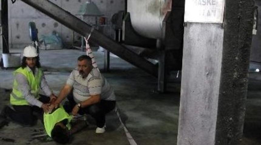 İş&ccedil;ilere İş Sağlığı Ve G&uuml;venliği Tatbikatı