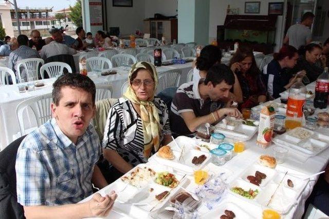 Engelliler “moral Ve Motivasyon” Etkinliğinde Buluştu 1