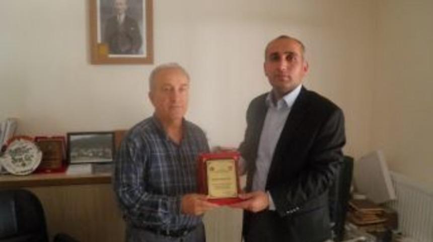 Tıp Fak&uuml;ltesi Hastanesine Destekler S&uuml;r&uuml;yor