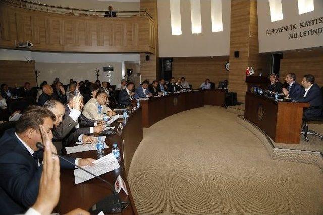 Tahmazoğlu: &ldquo;&ccedil;amlıca Konutlarında Satışlar Devam Ediyor&rdquo; 1