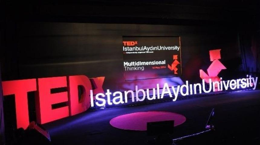 İstanbul Aydın &Uuml;niversitesi &lsquo;&ccedil;ok Boyutlu&rsquo; D&uuml;ş&uuml;nd&uuml;rd&uuml;