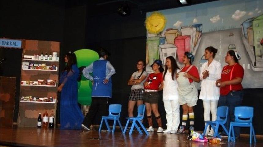 &ldquo;abur Cubur Mahallesi&rdquo; Didim'de Sahnelendi