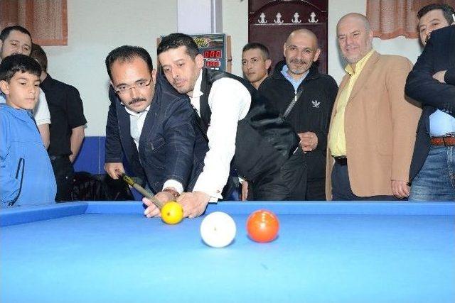 Uşak’ta Gerçekleşen Bilardo Turnuvasını Savaş Bulut Kazandı