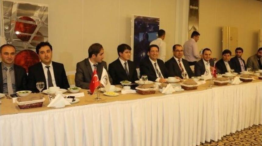 M&uuml;teahhitler Başkan Yazgı İle İstişare Yaptı