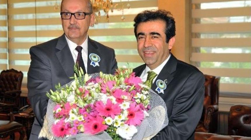 Mersin Smmmo Y&ouml;netiminden Vali G&uuml;zeloğlu&rsquo;na Ziyaret