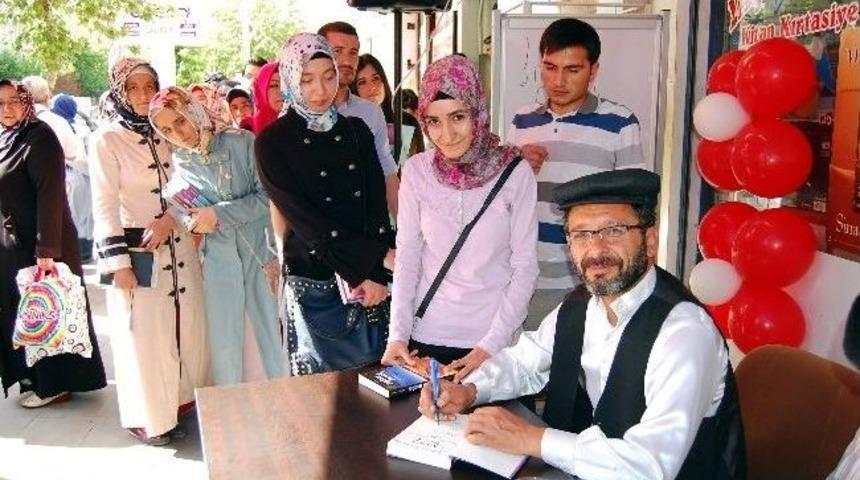 Ney Ve &Ccedil;iğ K&ouml;fteli İmza G&uuml;n&uuml;