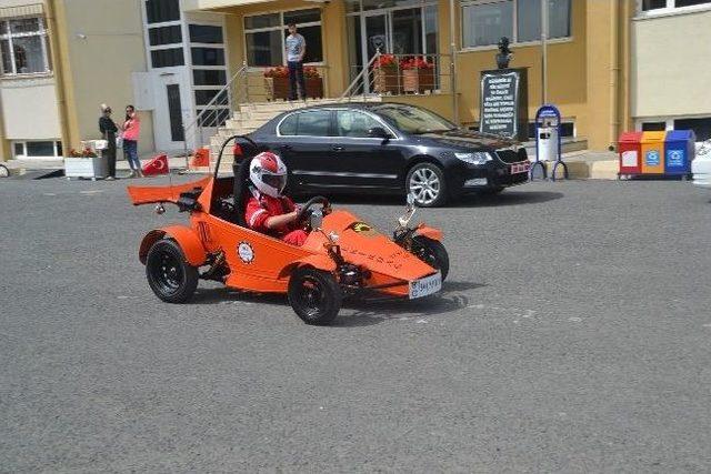 10 Öğrenci 2 Ayda 'tekcor 149' Adı Verilen Karting Go-kart Tasarlayıp Üretti