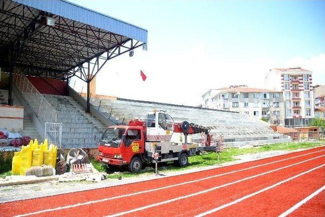 Çorlu Stadyumunda Çalışmalar Tüm Hızıyla Sürüyor 2