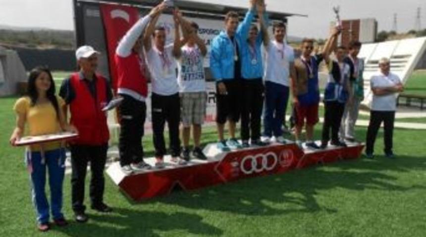 Gen&ccedil; Atıcılar Bu Yılda Şampiyon Oldu