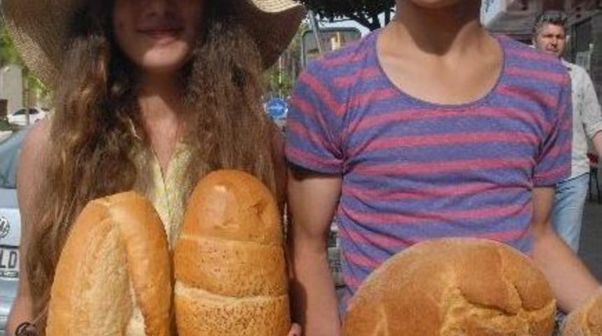 Fethiye'de Ekmek 90 Krş