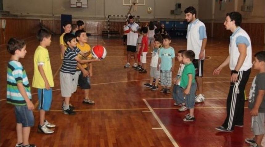 G&uuml;ng&ouml;ren Belediyesi Yaz Spor Okulları Başlıyor