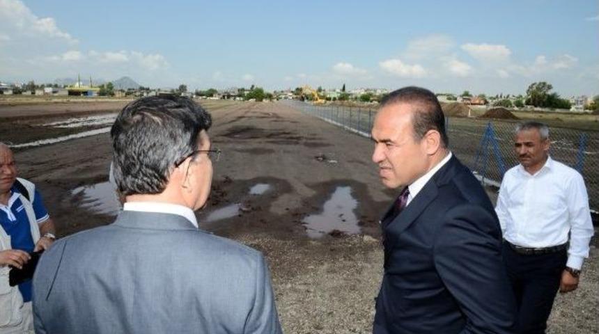Ceyhan Ticaret Merkezi İ&ccedil;in Temel Kazısı Başladı