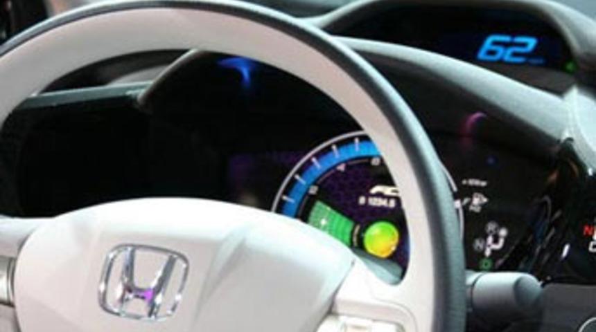 Otomobilinizdeki b&uuml;y&uuml;k tehlike