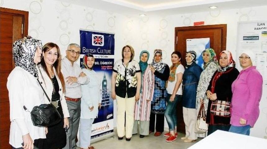 Ak Parti'li Kadınlara Siyasette Etkili İletişim Semineri