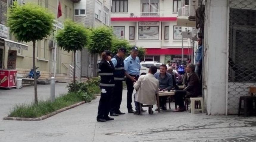 Ak&ccedil;akoca'da Zabıta Ekiplerinden Esnaflara Uyarı