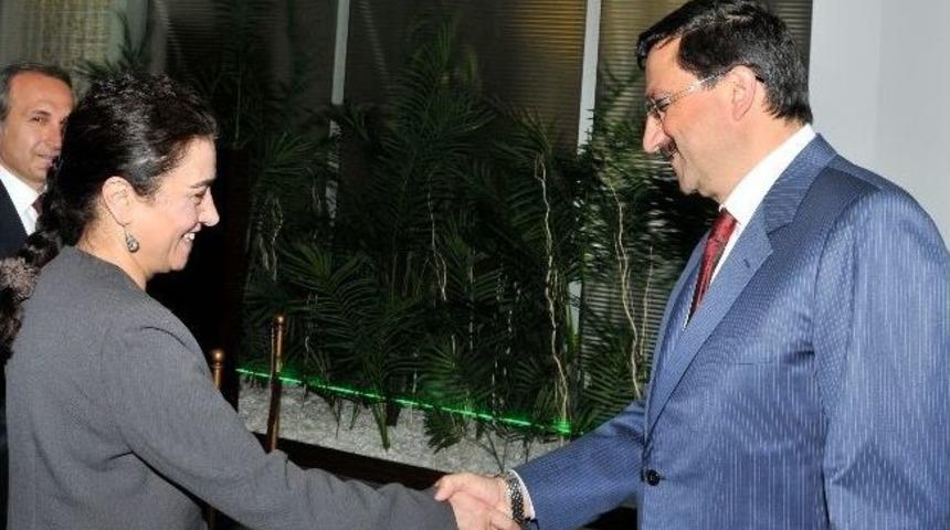 M&uuml;steşar &Ccedil;elik&rsquo;ten Başkan Ak&rsquo;a Ziyaret