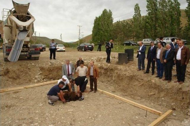 Atık Su Arıtma Tesisisin Temeli Atıldı