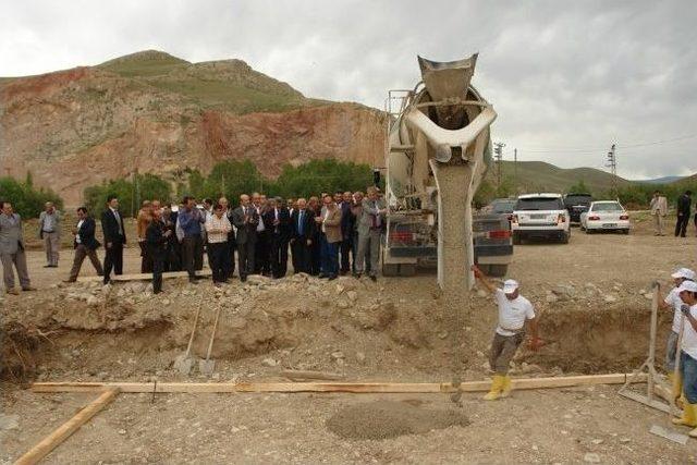 Atık Su Arıtma Tesisisin Temeli Atıldı