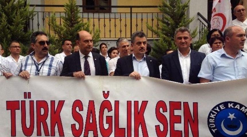İzmirli Hekimler Hastanenin Kapatılmasına Karşı &Ccedil;ıktı