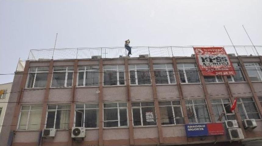 Antalya&rsquo;da Benzinli İntihar Girişimi